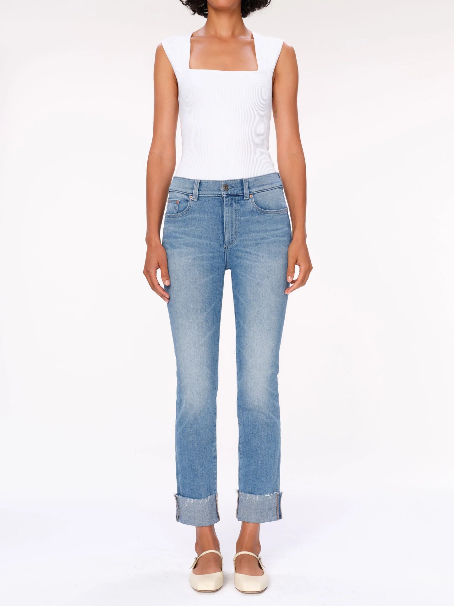 Mara Mid Rise Cuffed Ankle Straight