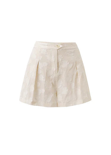 Novalie Short